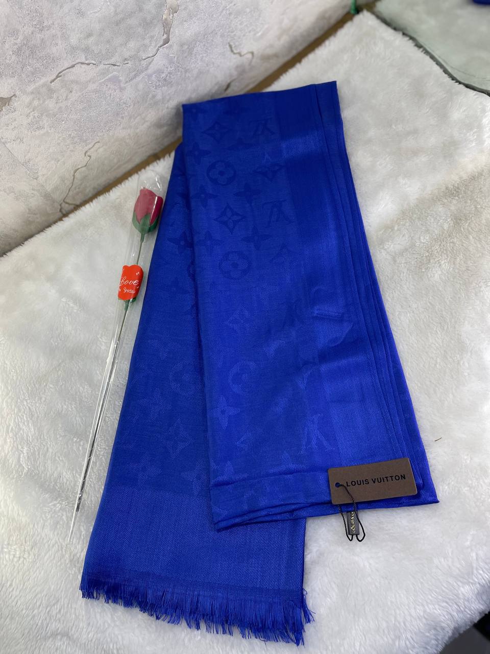 Châle Louis Vuitton