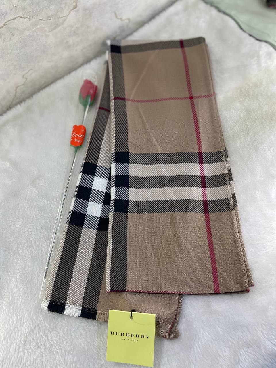 Châle Burberry