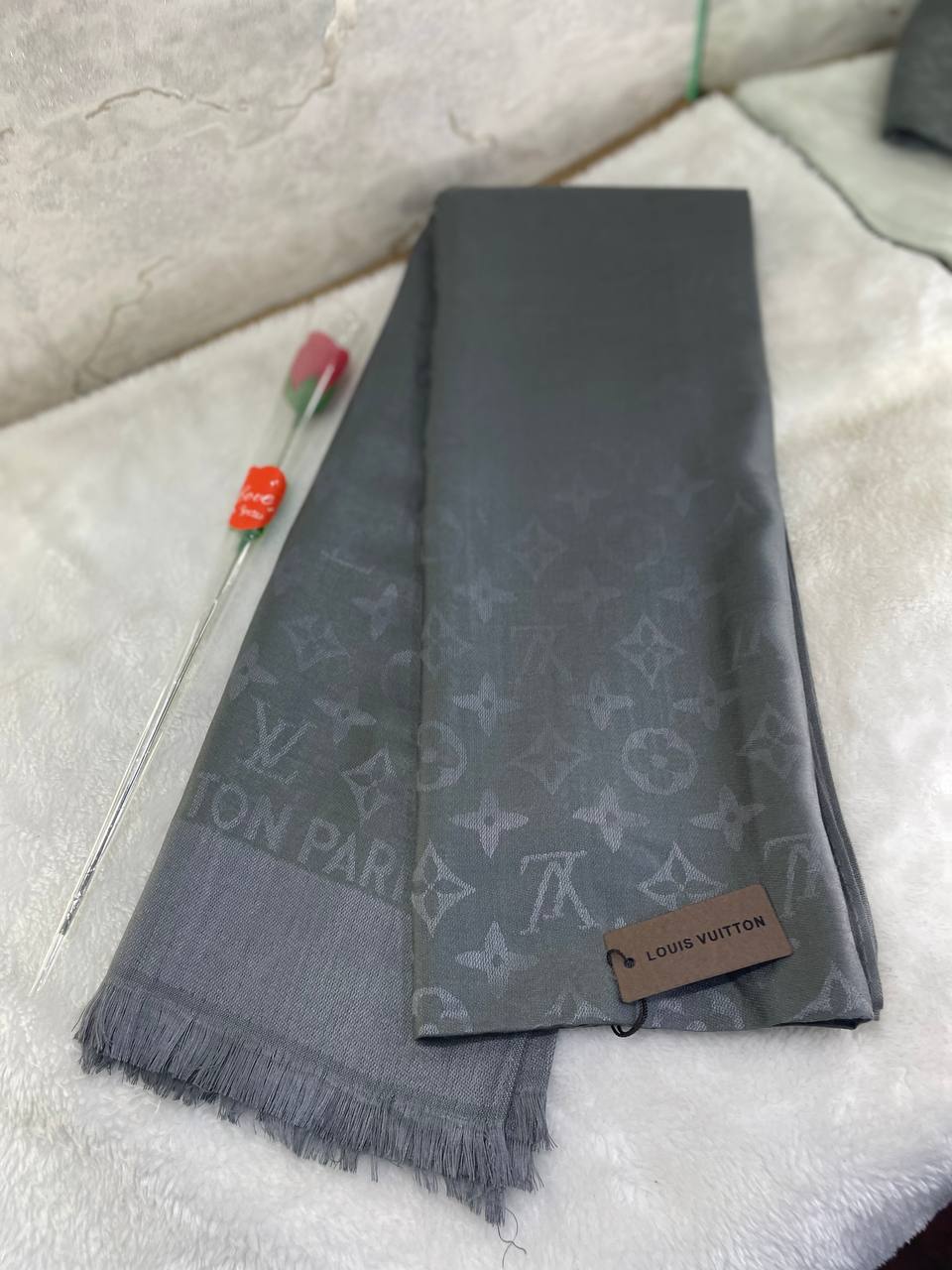 Châle Louis Vuitton