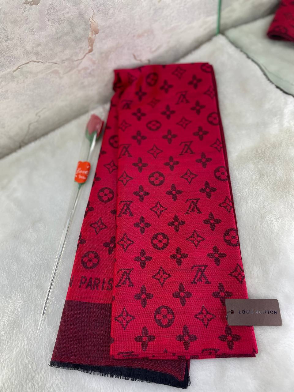 Châle Louis Vuitton