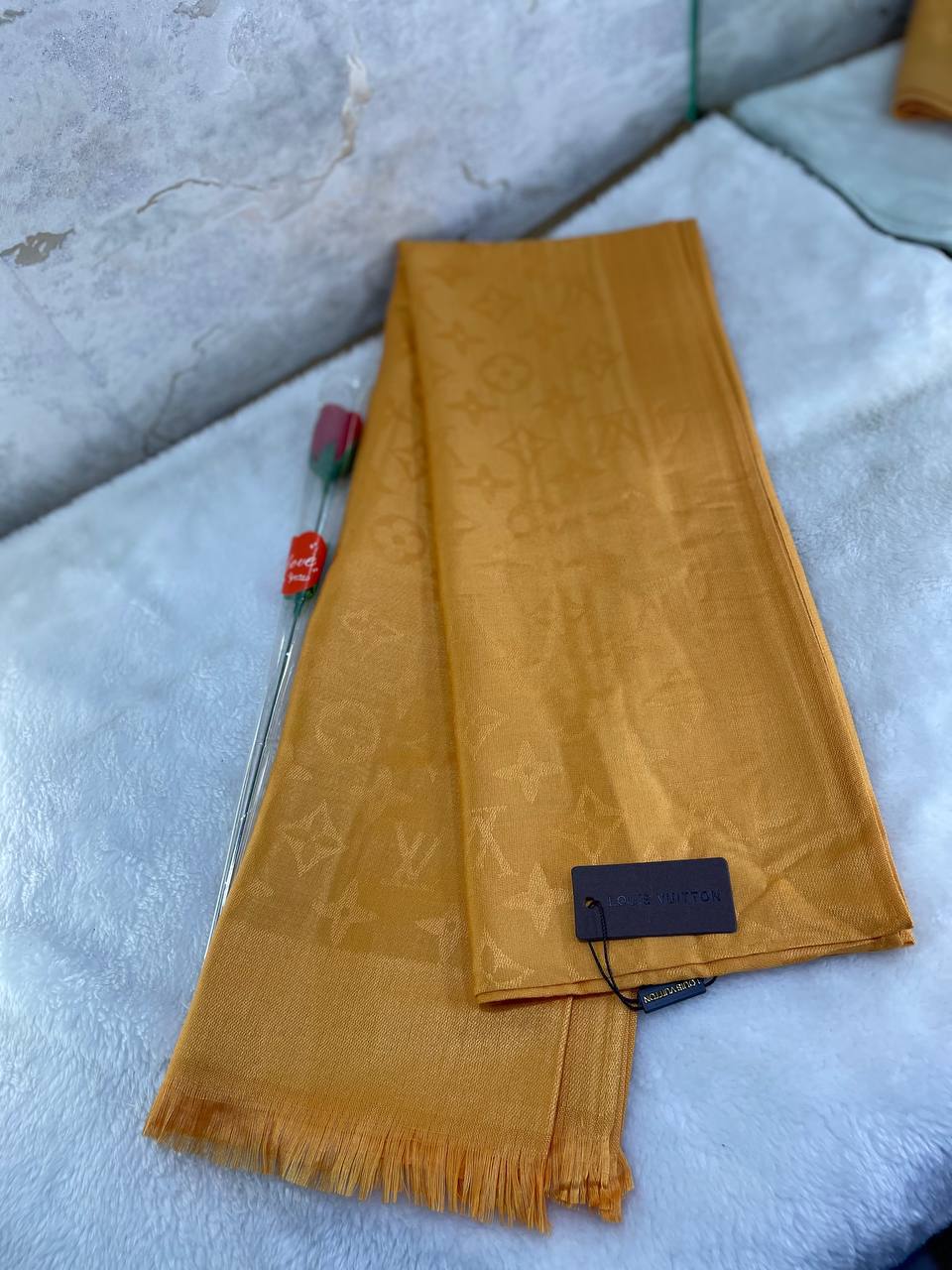 Châle Louis Vuitton